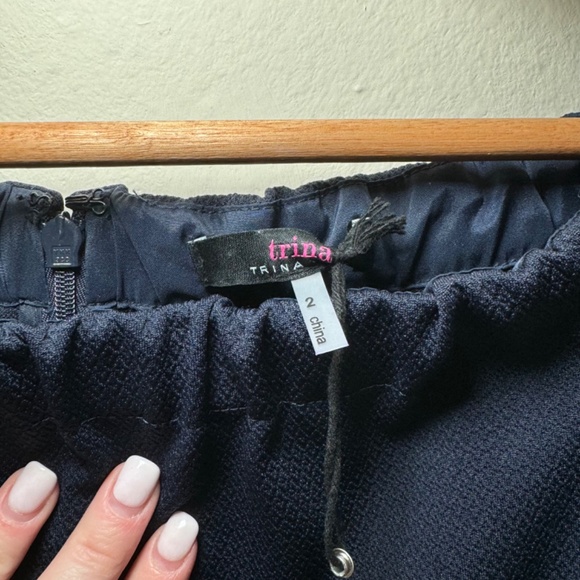 Trina Turk Dress Women's Size 2 Navy Blue Off Shoulder Bell Sleeve Preppy - Picture 5 of 9